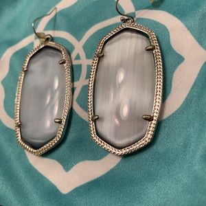 Kendra Scott Danielle earring